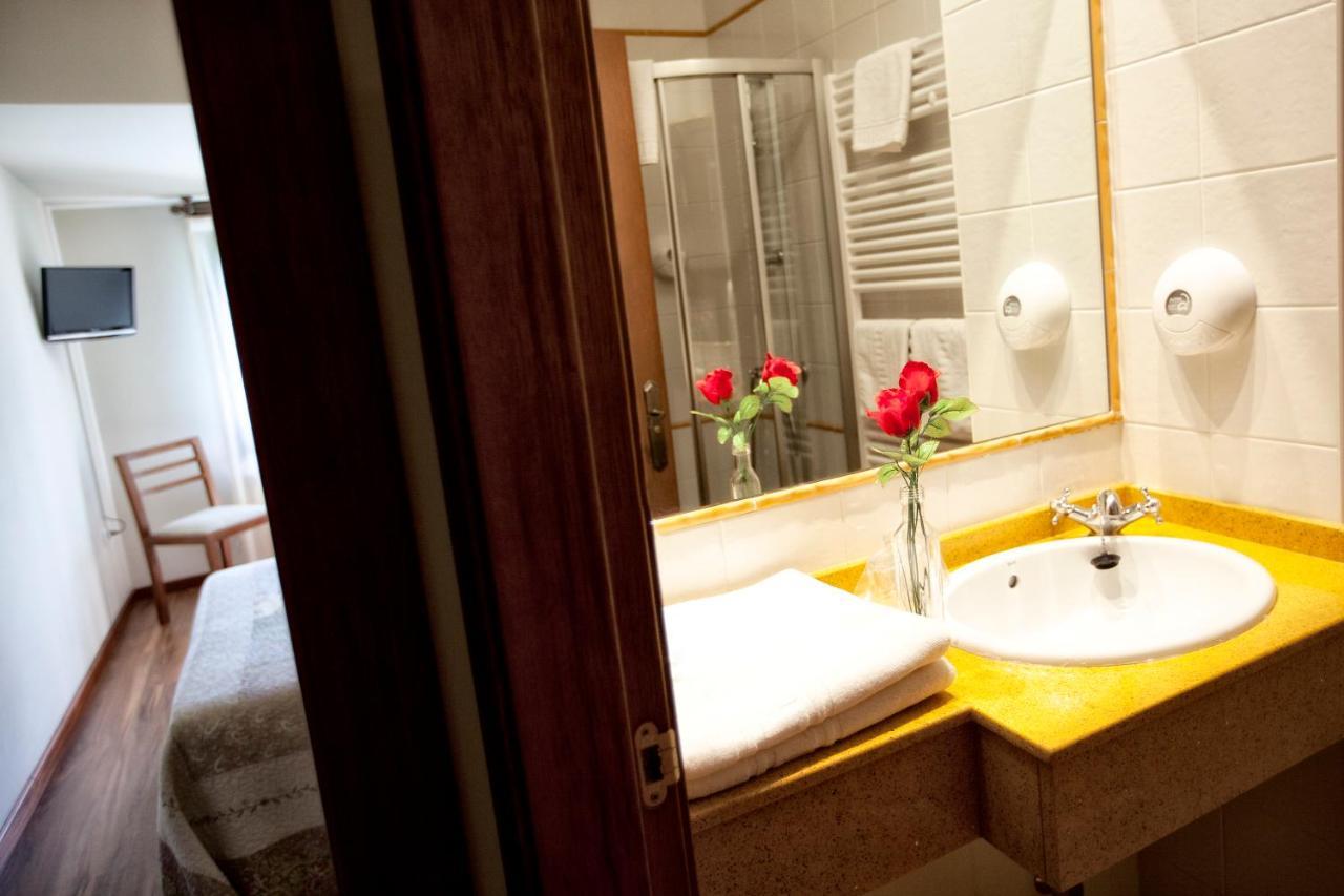 Hotel Covadonga Onís Zewnętrze zdjęcie