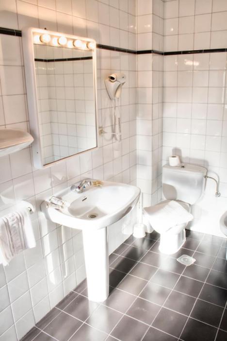 Hotel Covadonga Onís Zewnętrze zdjęcie