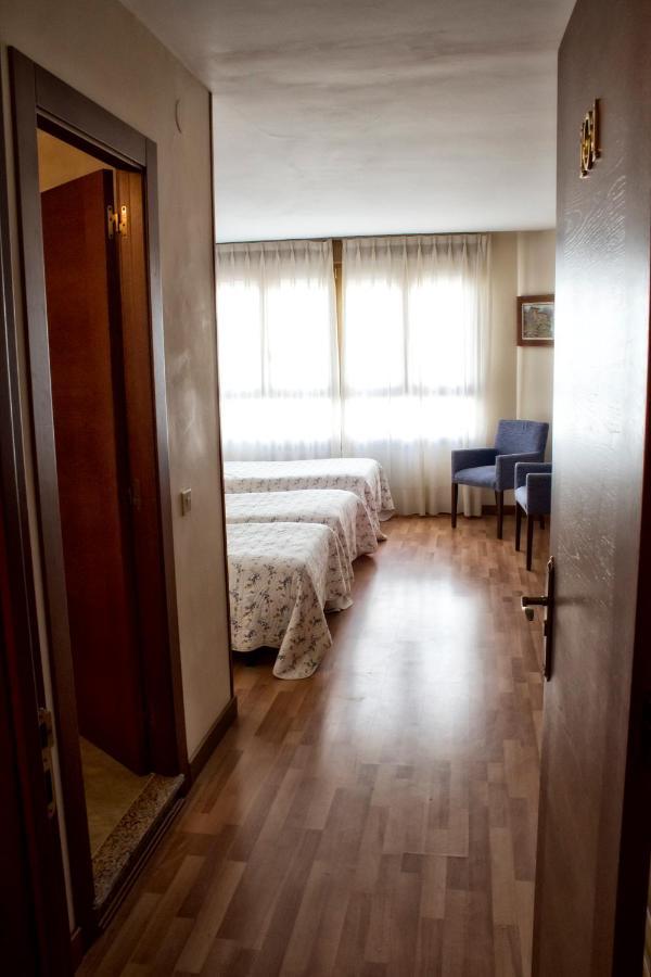 Hotel Covadonga Onís Zewnętrze zdjęcie